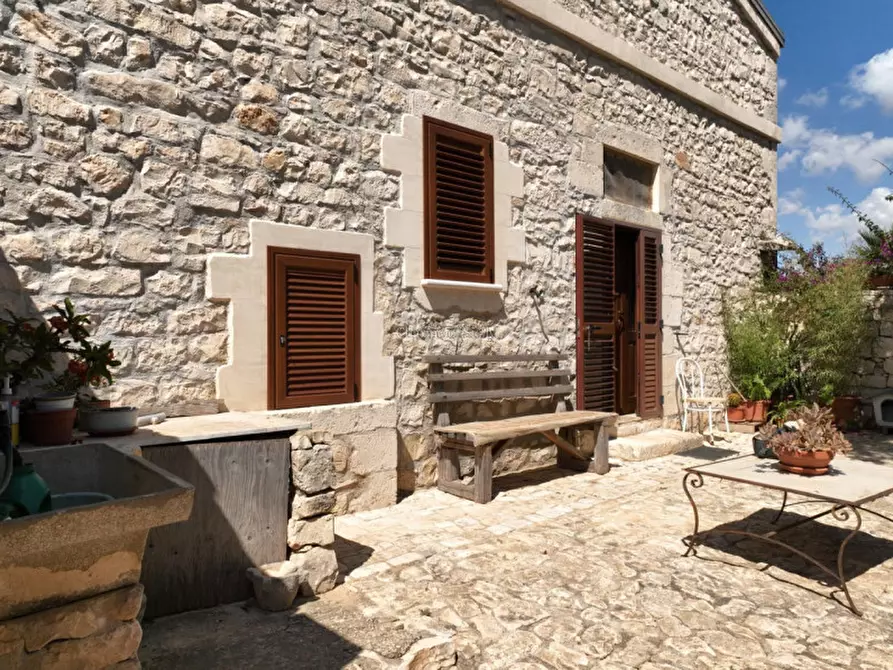 Immagine 27 di Casa indipendente in vendita  in VANELLA 105 a Modica