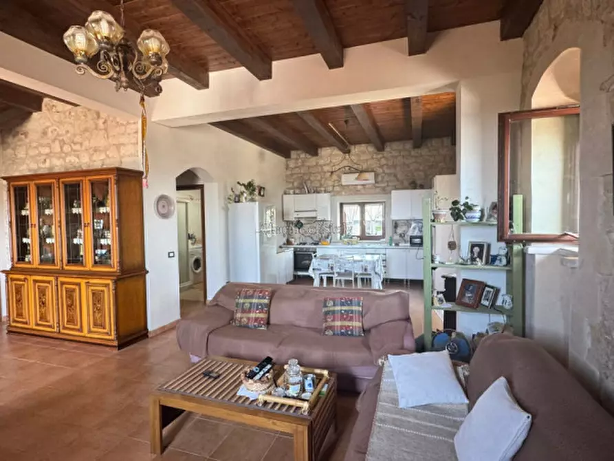 Immagine 32 di Casa indipendente in vendita  in VANELLA 105 a Modica