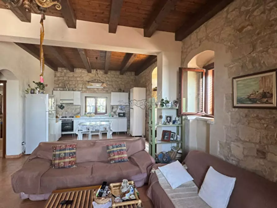 Immagine 33 di Casa indipendente in vendita  in VANELLA 105 a Modica