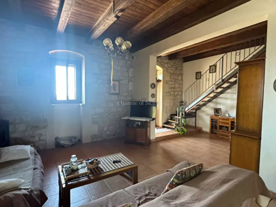 Immagine 40 di Casa indipendente in vendita  in VANELLA 105 a Modica