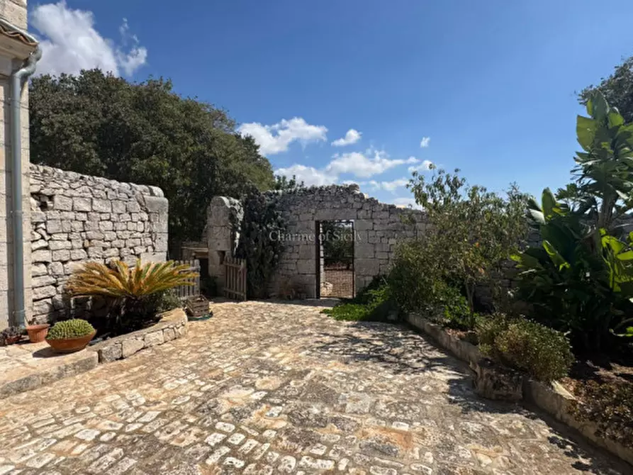 Immagine 47 di Casa indipendente in vendita  in VANELLA 105 a Modica