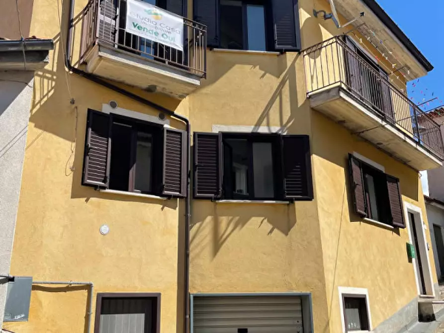 Immagine 2 di Casa indipendente in vendita  in Salita Monastero a Marsico Nuovo
