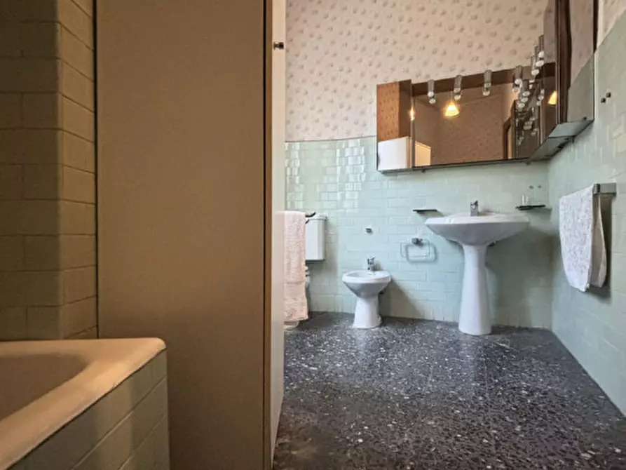 Immagine 34 di Appartamento in vendita  in Via Paolo Maria Paciaudi, 10 a Parma