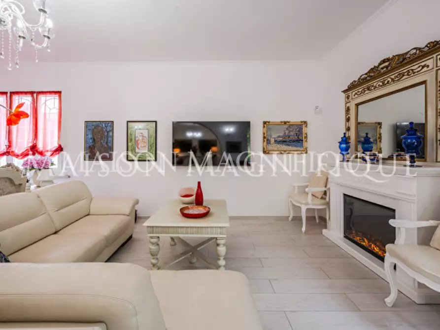 Immagine 6 di Villa in vendita  in Via Vittore e Mario Hanau a Ferrara