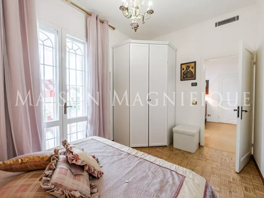 Immagine 17 di Villa in vendita  in Via Vittore e Mario Hanau a Ferrara