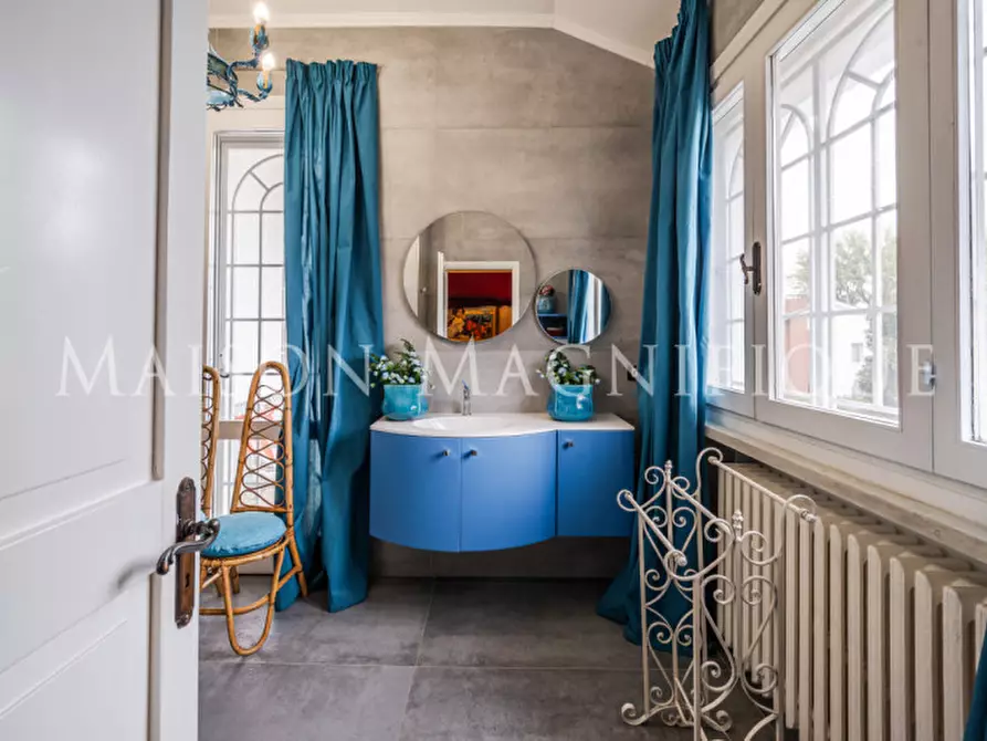 Immagine 25 di Villa in vendita  in Via Vittore e Mario Hanau a Ferrara