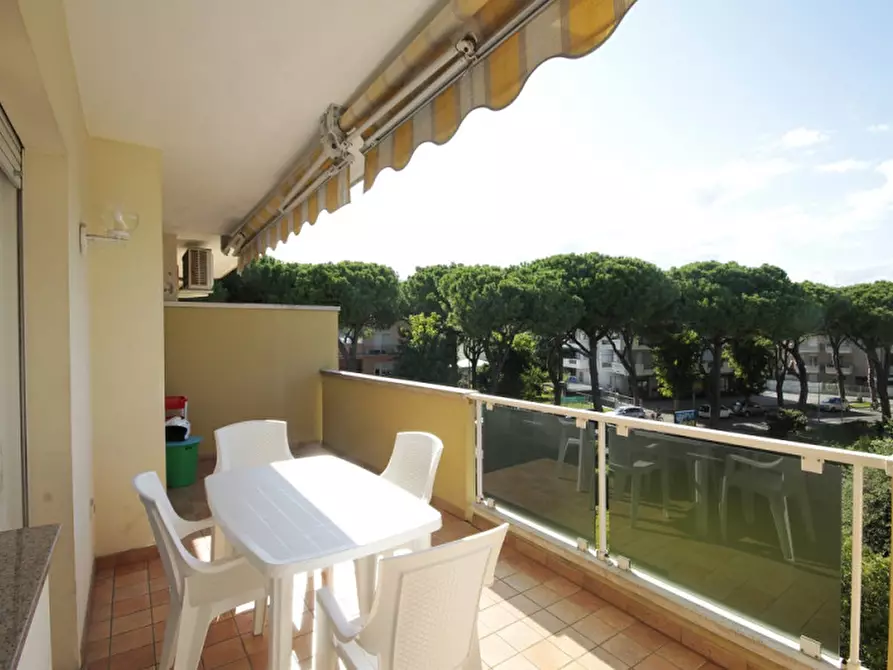 Immagine 6 di Appartamento in vendita  in Viale Cirene a Riccione