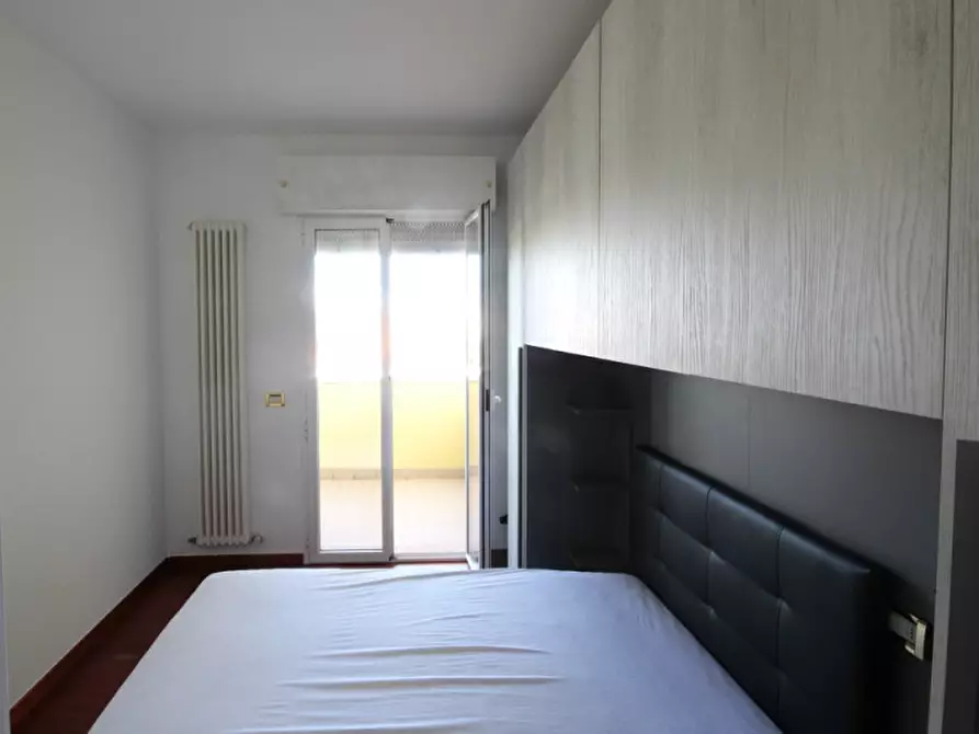 Immagine 15 di Appartamento in vendita  in Viale Cirene a Riccione