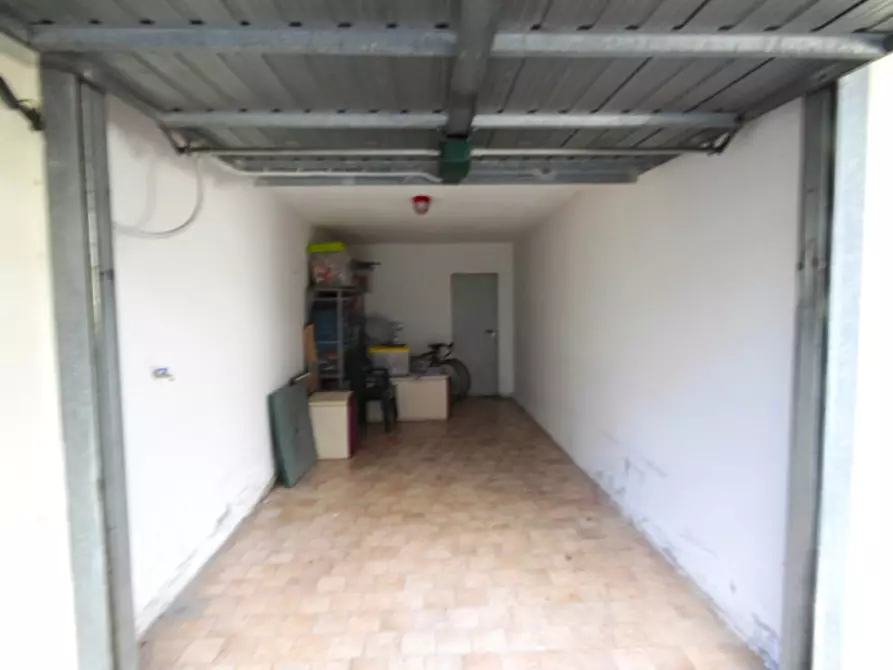 Immagine 17 di Appartamento in vendita  in Viale Cirene a Riccione