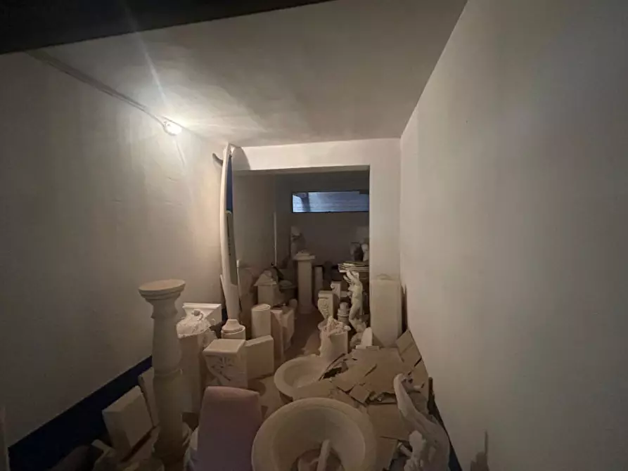 Immagine 6 di Garage in vendita  in Viale della Libertà 141 a Lecce