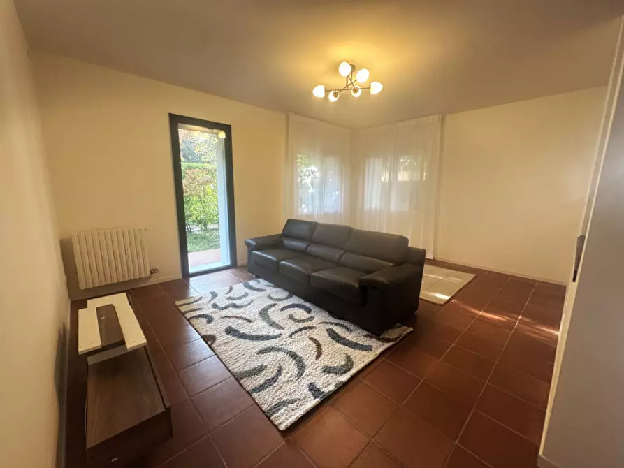 Immagine 3 di Casa bifamiliare in affitto  in Via Roma a Limena