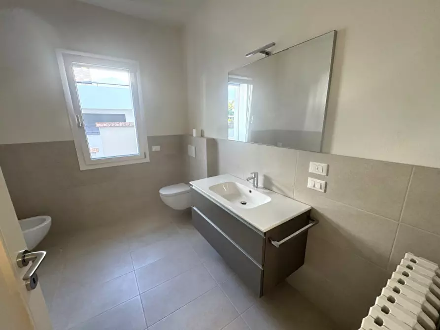 Immagine 17 di Casa bifamiliare in affitto  in Via Roma a Limena