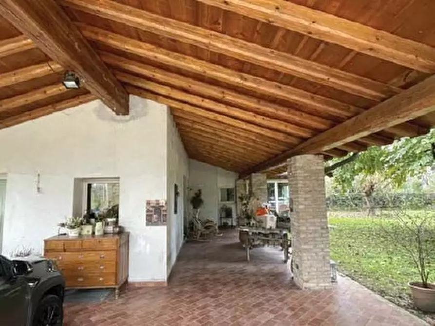 Immagine 4 di Villa in vendita  in Via Ungheresca, 29 a Santa Lucia Di Piave