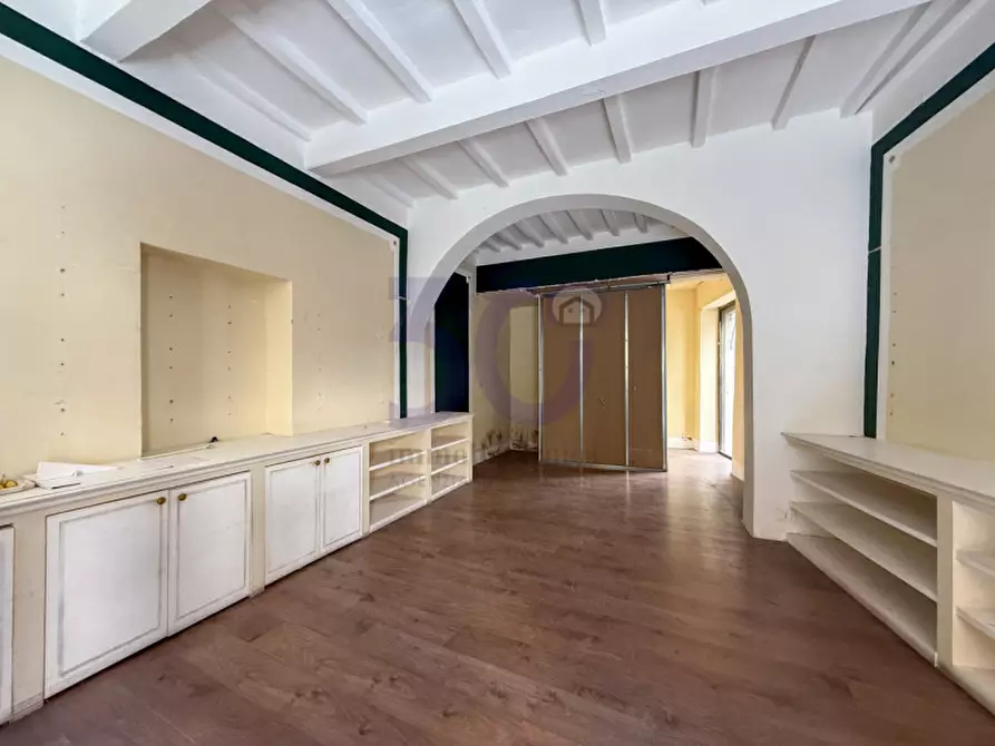 Immagine 5 di Negozio in affitto  in Centralissimo a Arezzo