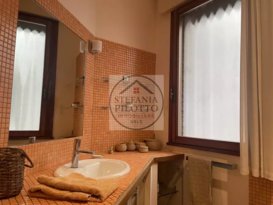 Immagine 17 di Appartamento in vendita  in Via Cesare Battisti a Padova