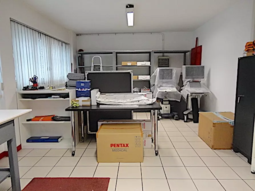 Immagine 13 di Ufficio in affitto  in Via Giovanni Savelli a Padova