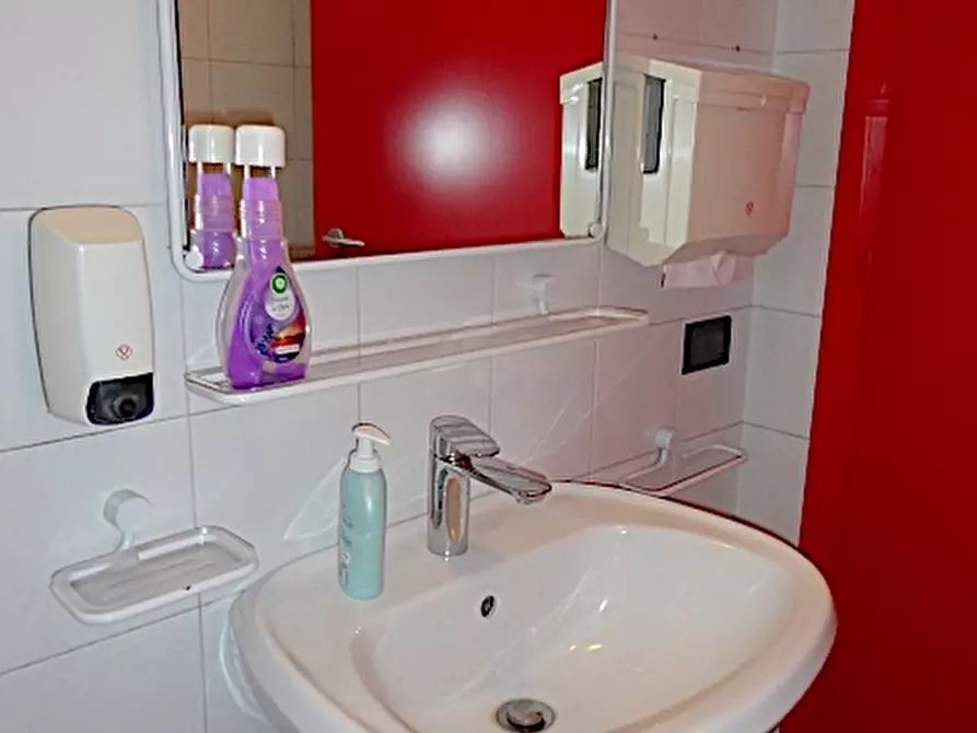 Immagine 16 di Ufficio in affitto  in Via Giovanni Savelli a Padova