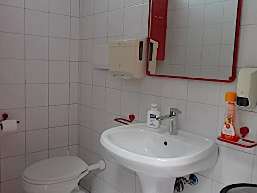 Immagine 20 di Ufficio in affitto  in Via Giovanni Savelli a Padova