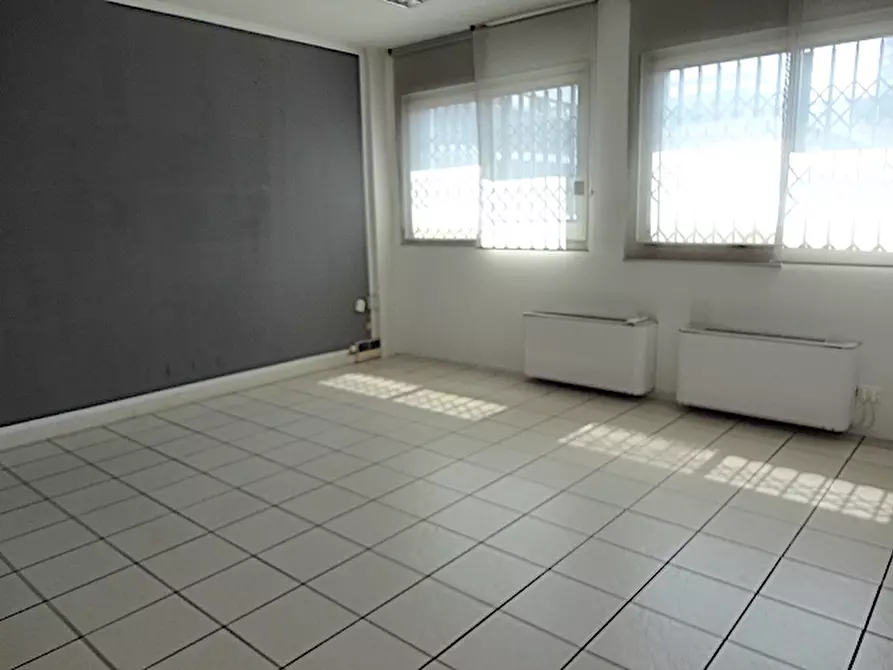 Immagine 3 di Ufficio in affitto  in Via Giovanni Savelli a Padova