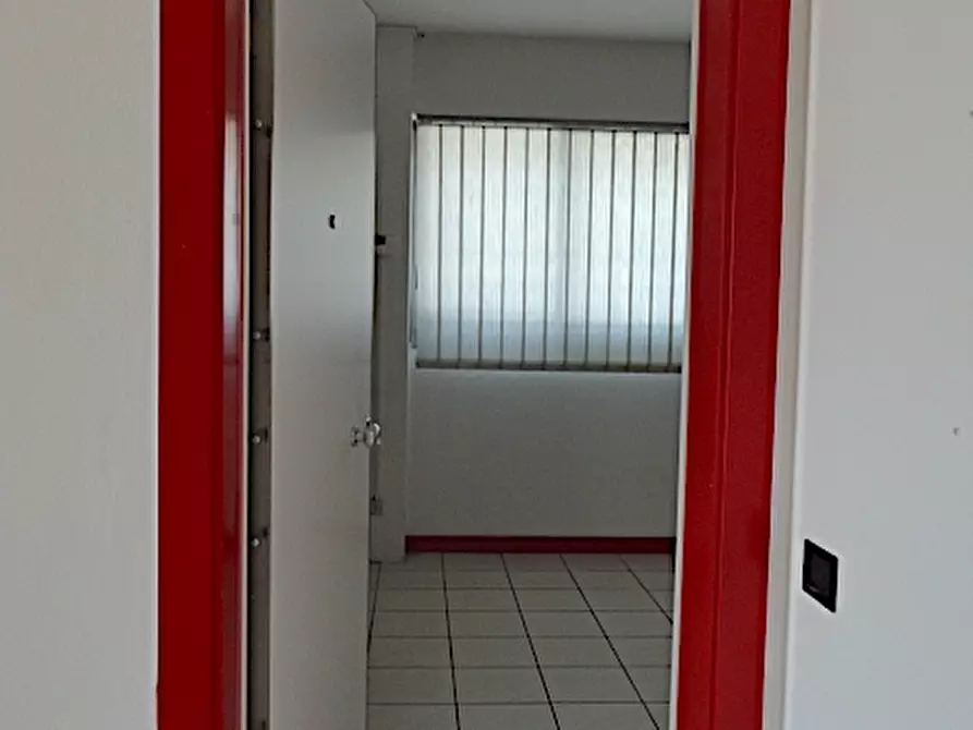 Immagine 8 di Ufficio in affitto  in Via Giovanni Savelli a Padova
