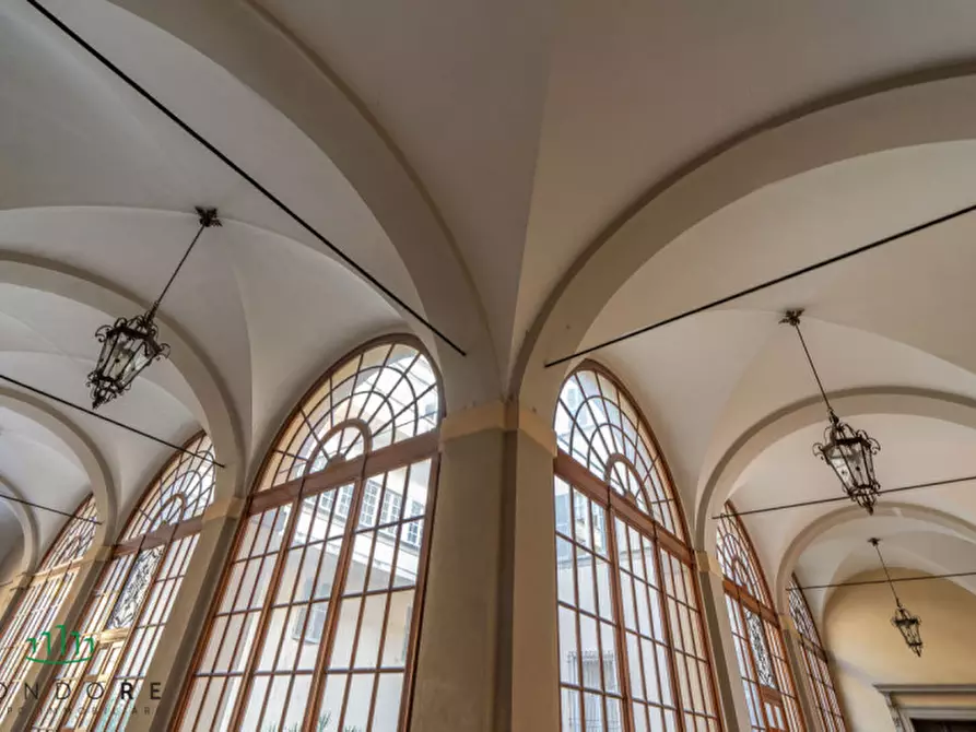 Immagine 7 di Appartamento in vendita  in piazza san martino a Bologna