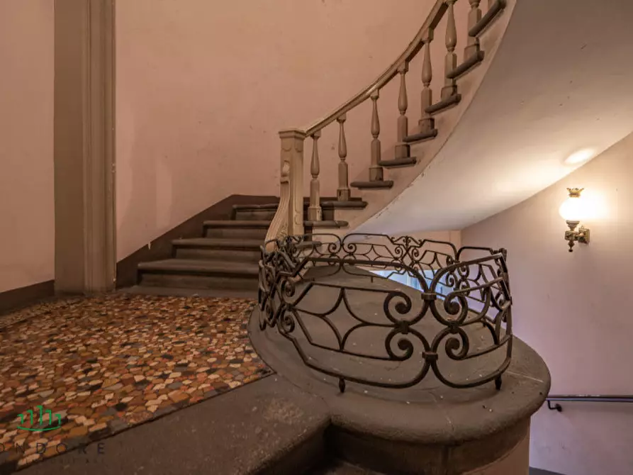 Immagine 9 di Appartamento in vendita  in piazza san martino a Bologna