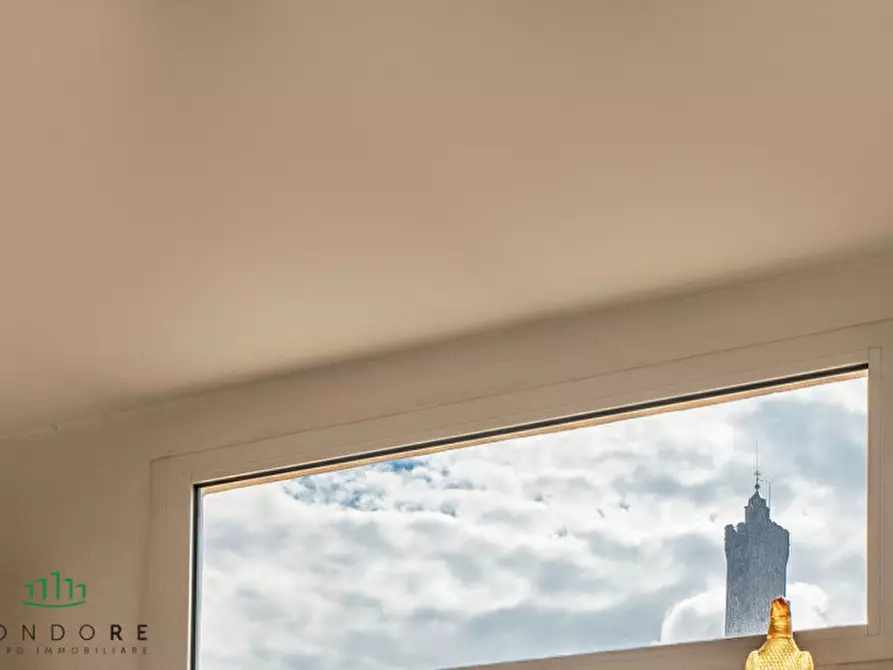 Immagine 22 di Appartamento in vendita  in piazza san martino a Bologna