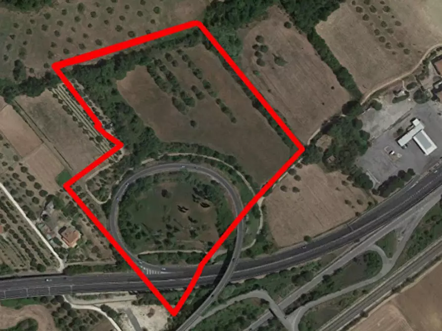 Immagine 1 di Terreno in vendita  in Loc. S. Liberato a Orte