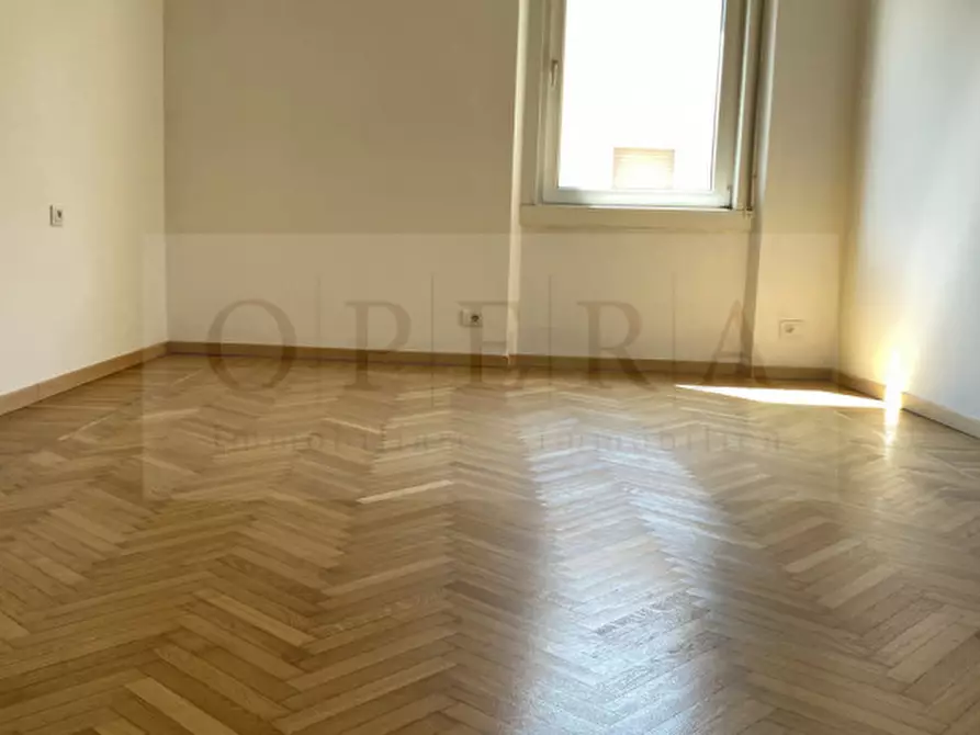 Immagine 18 di Appartamento in vendita  in Piazza Vittoria a Bolzano