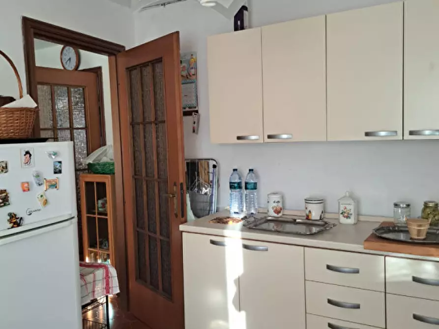 Immagine 4 di Casa indipendente in vendita  in Via Caduti del Monte Caio a Corniglio