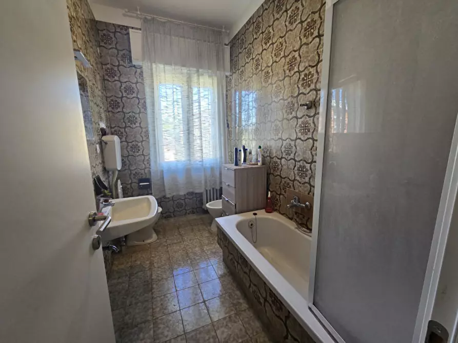 Immagine 5 di Camera in affitto  a Modena