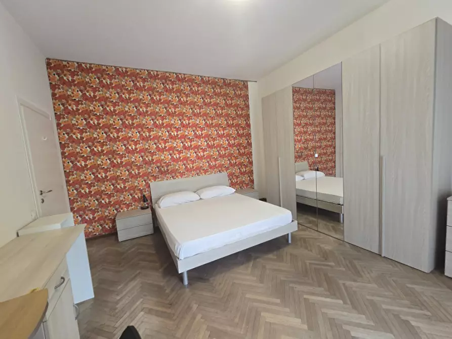 Immagine 8 di Camera in affitto  a Modena