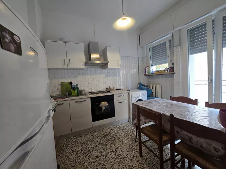 Immagine 14 di Camera in affitto  a Modena