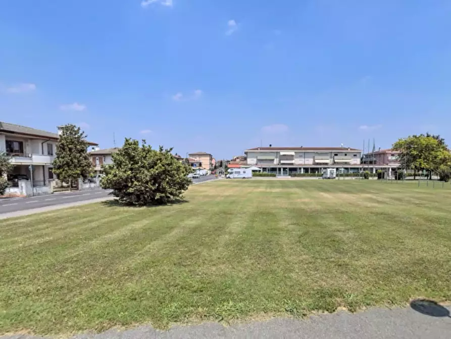 Immagine 11 di Terreno in vendita  in Via Navegauro a Bovolenta