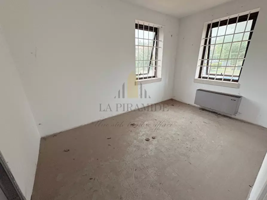 Immagine 7 di Laboratorio in vendita  in RIVADOLMO - BAONE RIF 590 a Baone