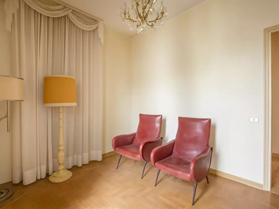 Immagine 5 di Villa in vendita  in Via Pietro Paleocapa a Treviso