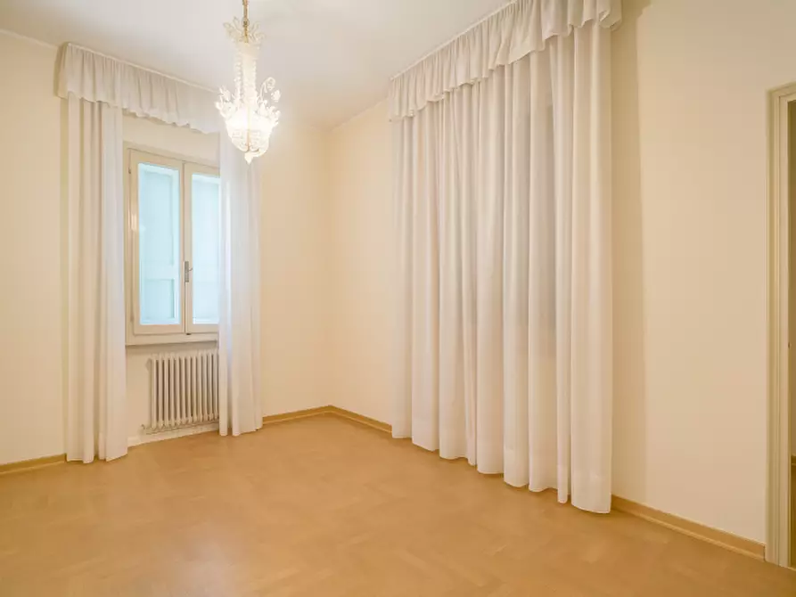 Immagine 6 di Villa in vendita  in Via Pietro Paleocapa a Treviso