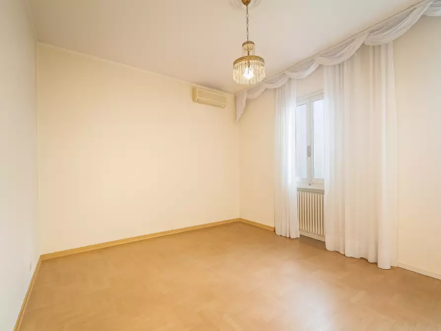 Immagine 7 di Villa in vendita  in Via Pietro Paleocapa a Treviso