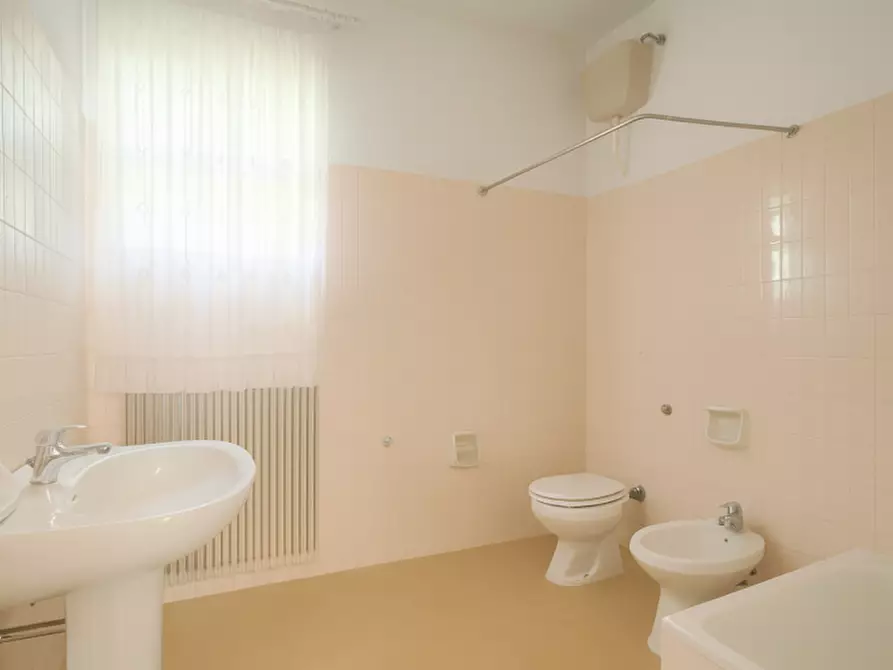 Immagine 11 di Villa in vendita  in Via Pietro Paleocapa a Treviso