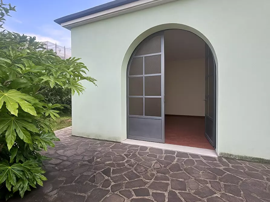 Immagine 13 di Villa in vendita  in Via Pietro Paleocapa a Treviso