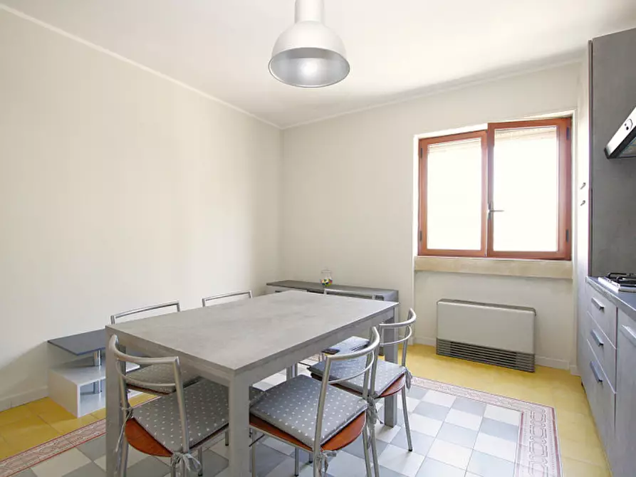 Immagine 16 di Appartamento in vendita  in Via Matino a Casarano