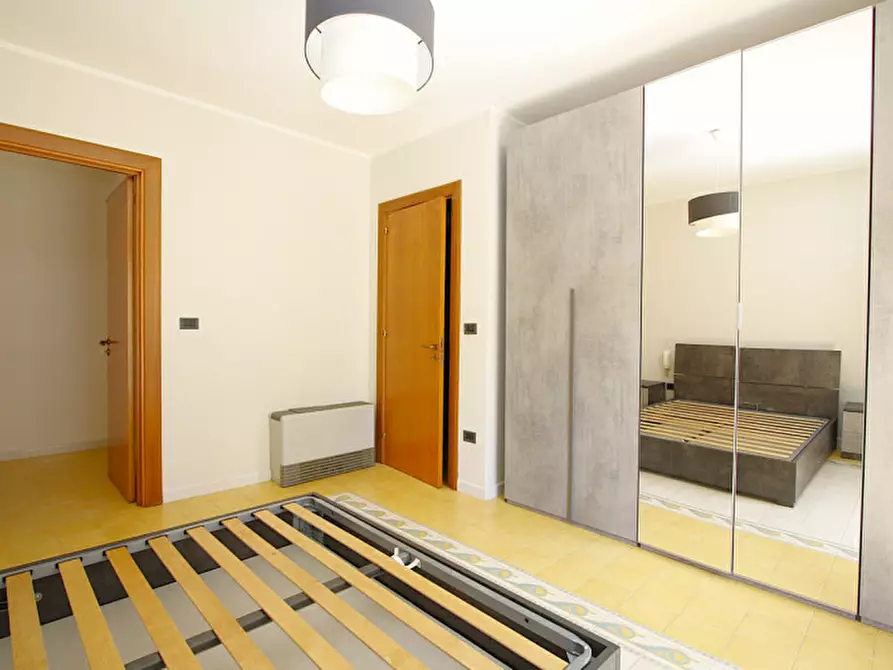 Immagine 29 di Appartamento in vendita  in Via Matino a Casarano