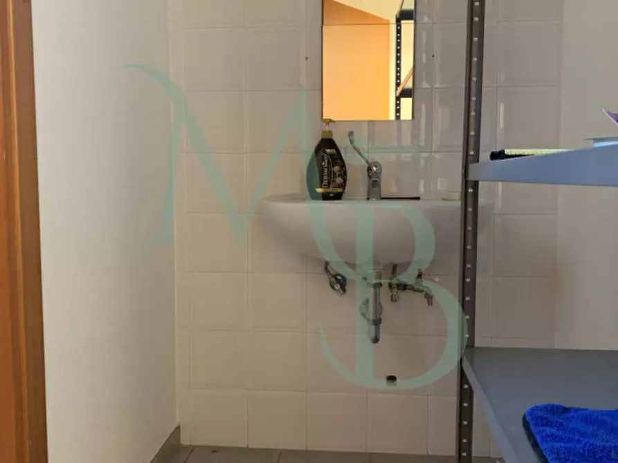 Immagine 21 di Negozio in affitto  in Via Armando Diaz a Vigonza