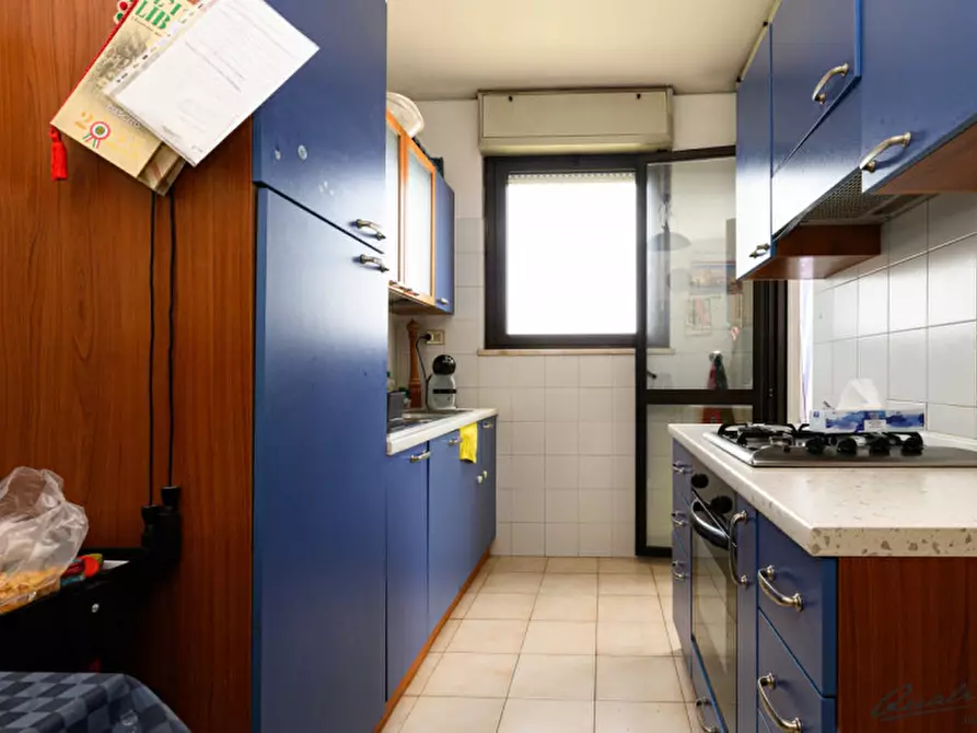 Immagine 6 di Appartamento in vendita  in Via Francesco Sapori 21 a Roma