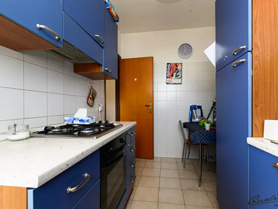 Immagine 7 di Appartamento in vendita  in Via Francesco Sapori 21 a Roma