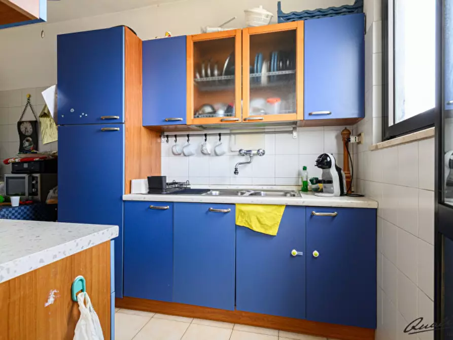 Immagine 9 di Appartamento in vendita  in Via Francesco Sapori 21 a Roma