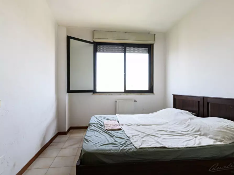 Immagine 12 di Appartamento in vendita  in Via Francesco Sapori 21 a Roma