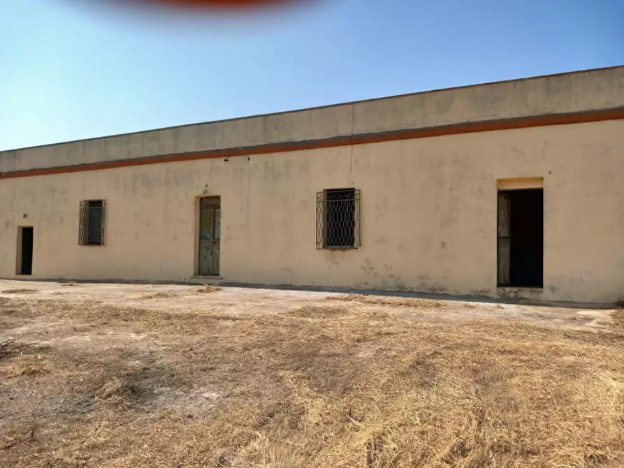 Immagine 2 di Rustico / casale in vendita  in C.da Malpasso a San Vito Dei Normanni