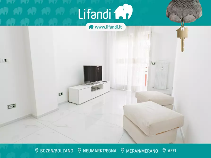 Immagine 1 di Appartamento in vendita  in Giacomo-Leopardi-Straße - Via G. Leopardi a Merano .Meran.