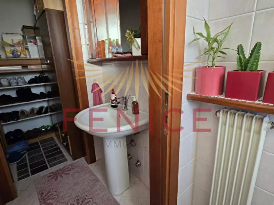 Immagine 10 di Villetta a schiera in vendita  in VIA LOVIGIONI 13 a Altivole